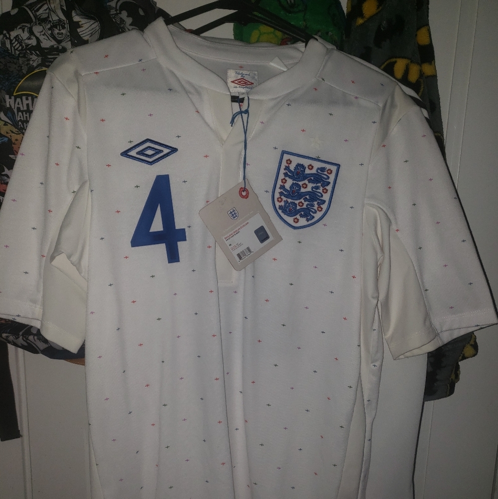 Umbro England Home Special Edition Gerrard Soccer